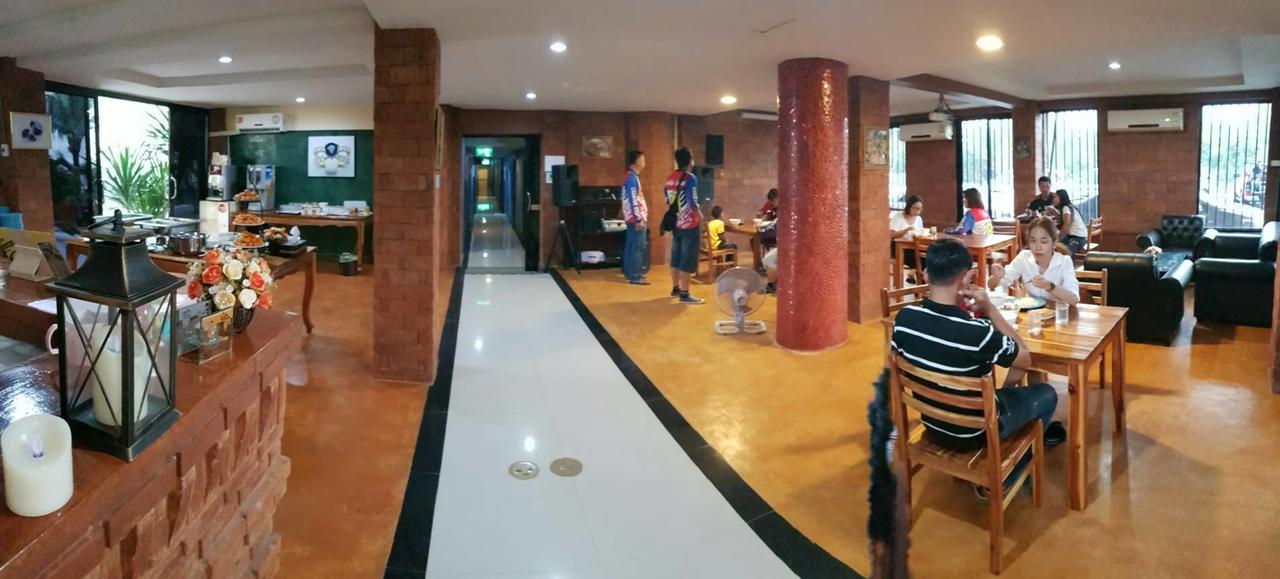Borai Resort Bo Rai Exterior photo
